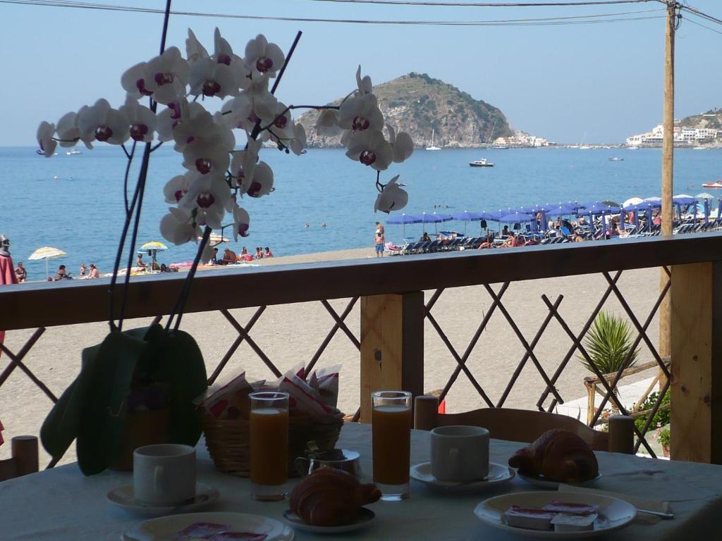 مبيت وإفطار Barano dʼIschia Zi Bak المظهر الخارجي الصورة